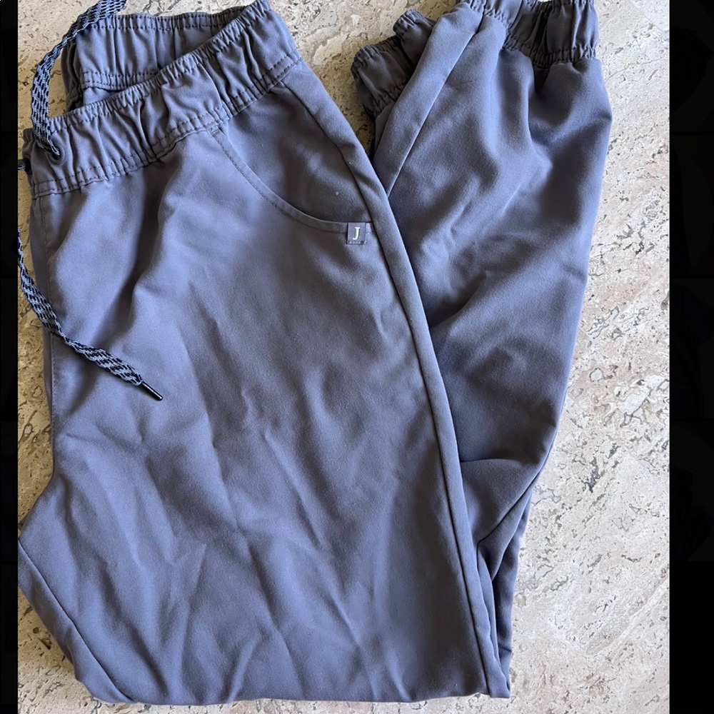 JAANUU MEDIUM SCRUB PANTS
